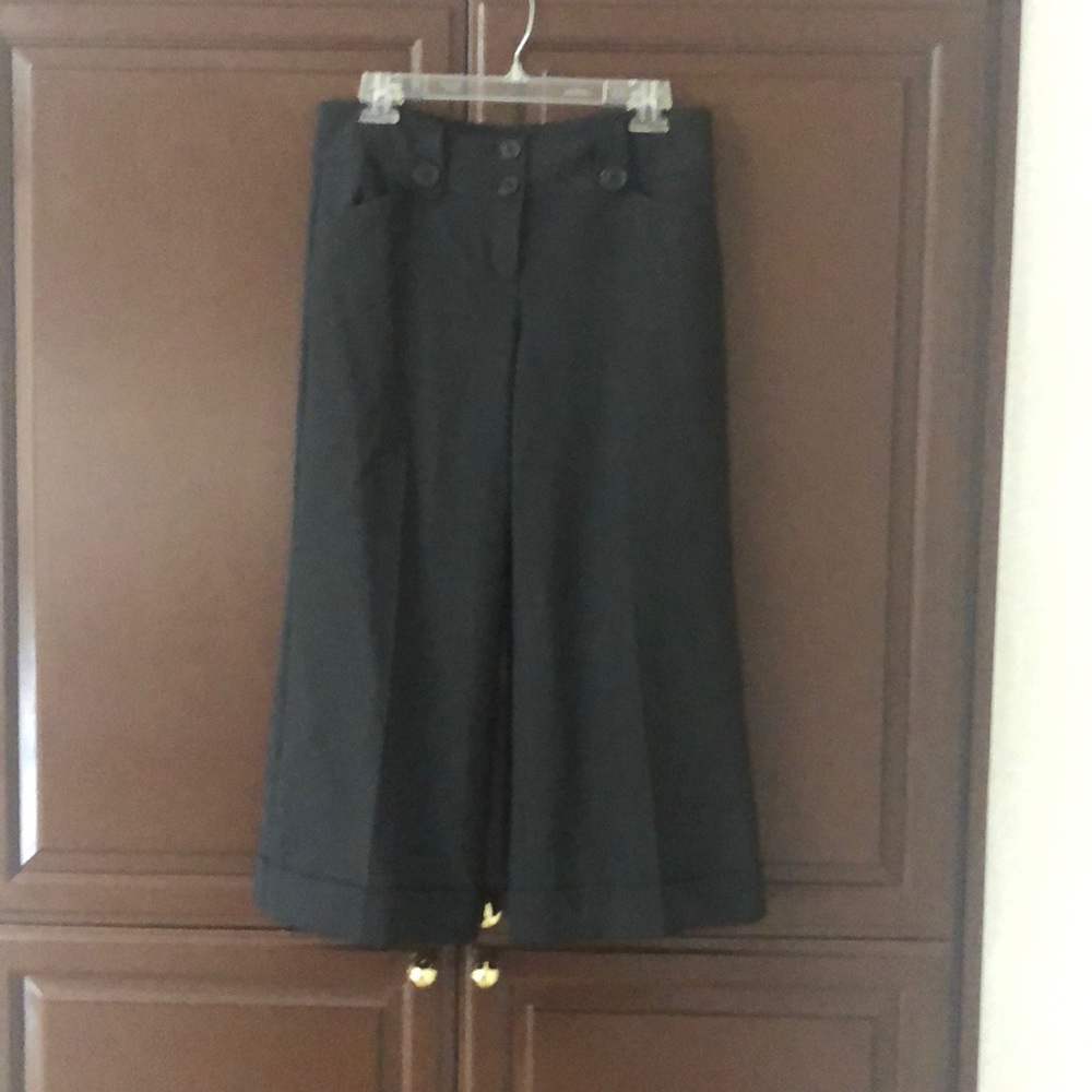 Cropped wide legged trouser